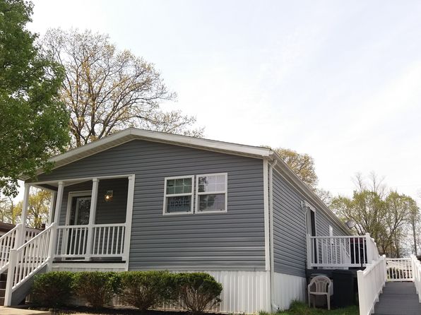 3536 Honeysuckle Ln