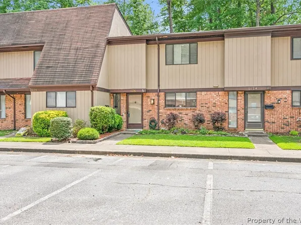 1176 Willow Green Dr, Newport News, VA 23602