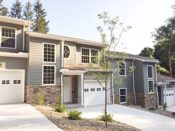 16 Spinden Ave, Wheeling, WV 26003