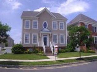 810 Cypress St, Robbinsville, NJ 08691