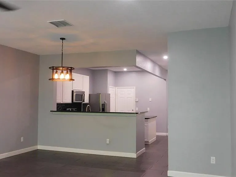 1508 Florentino Ln — Photo 15