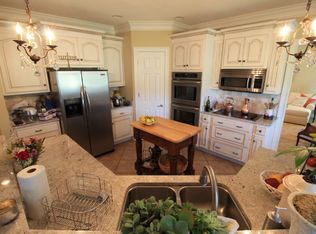 112 Persimmon Point, Alma, GA 31510