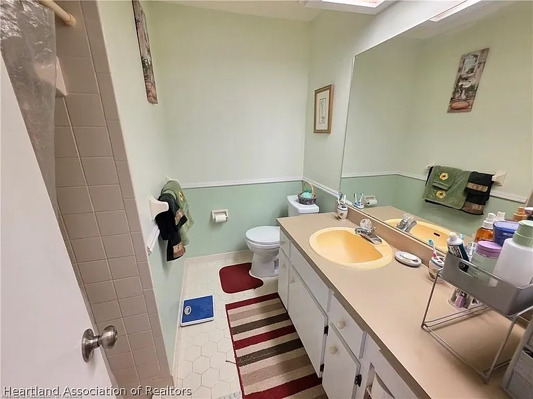 4618 Lafayette Ave — Photo 6