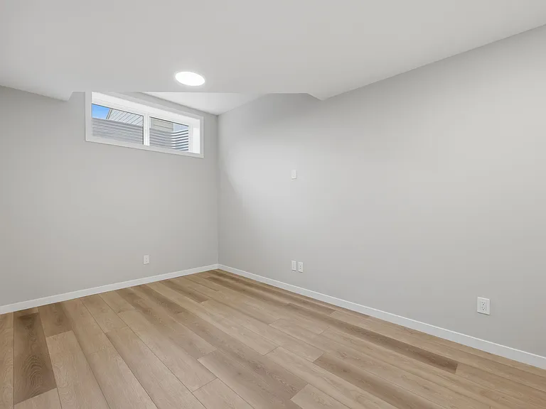 1130 Mahogany Blvd SE #B — Photo 8