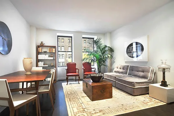 Sold by Town Residential | media 14