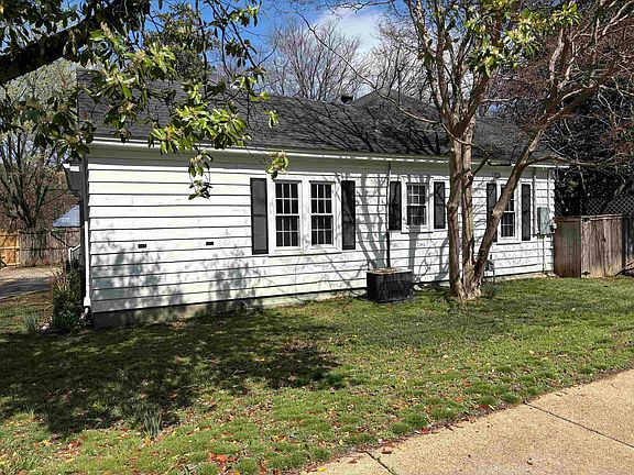 3rd image of 4572 Princeton Rd