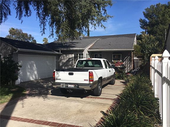 2nd image of 6144 Fallbrook Ave