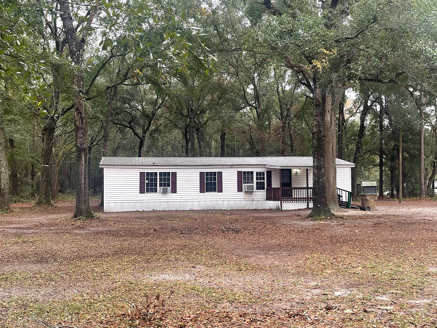 3 bed, 1320 sqft, $1,600 — Photo 1