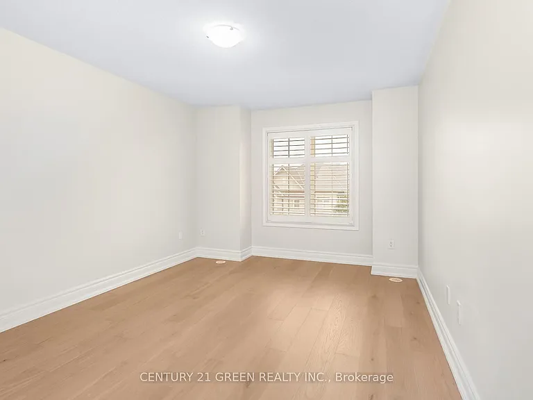 2427 Greenwich Dr — Photo 25