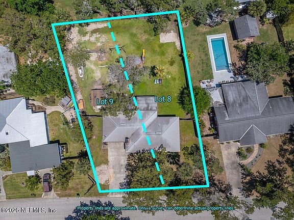2nd image of 204 COQUINA Avenue