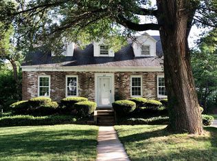 625 E University St, Springfield, MO 65807