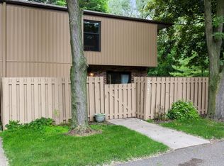 2547 Unity Ave N, Golden Valley, MN 55422