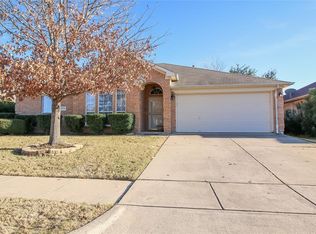 5719 Longhorn Ln, Arlington, TX 76017