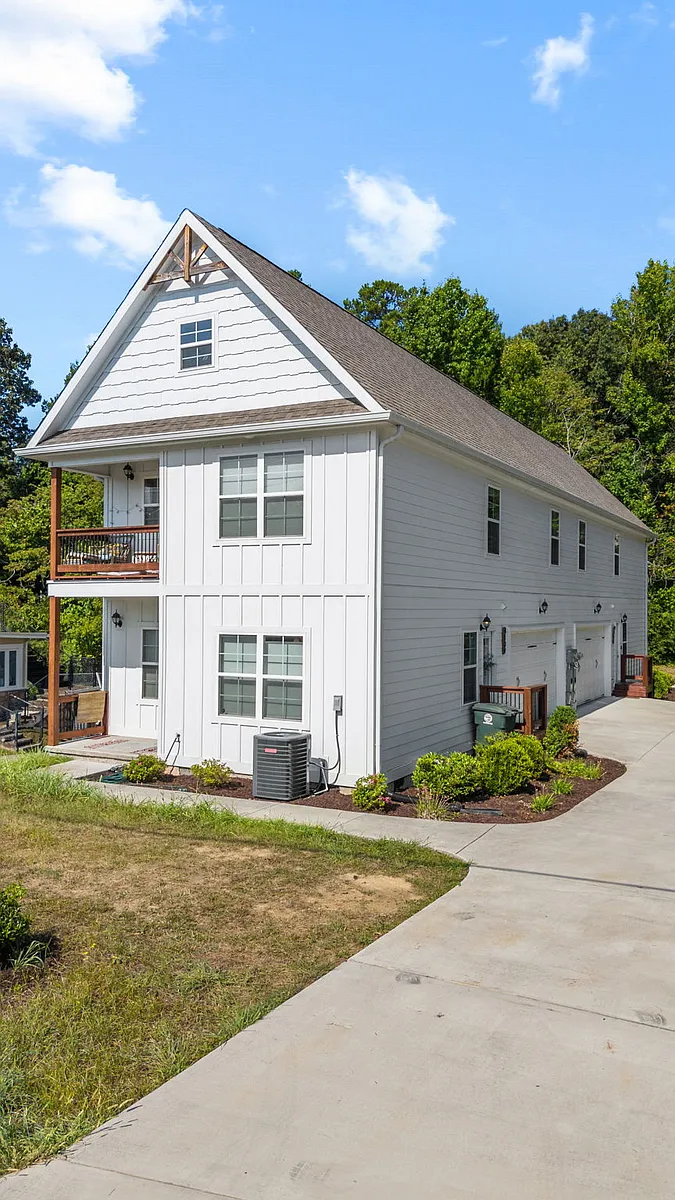 Building Photo - 4113 Norcross Rd