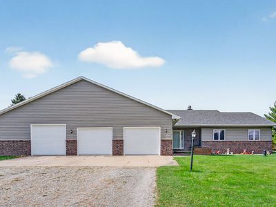 N975 Fox Springs Dr, Greenville, WI, 54942