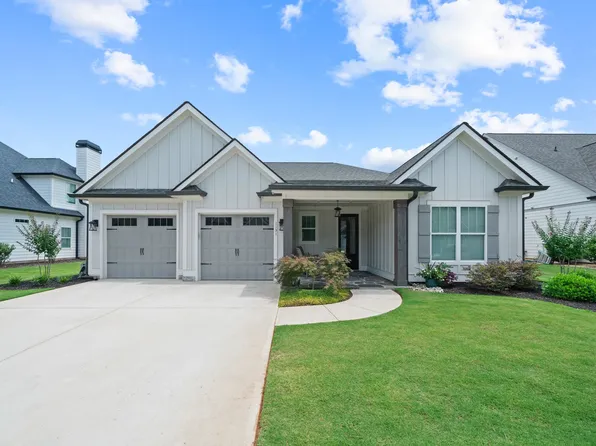 1131 Legend Dr, Greensboro, GA 30642