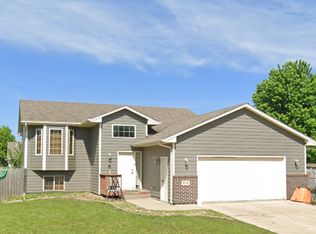 513 N Whitni Ave #1, Sioux Falls, SD 57107