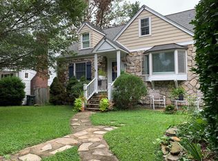 5117 25th Pl N, Arlington, VA 22207