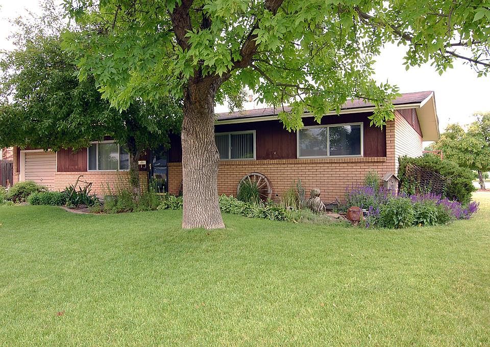 1st image of 676 Davidson Dr