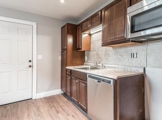 1582 Greenway Ave #1, Columbus, OH 43203