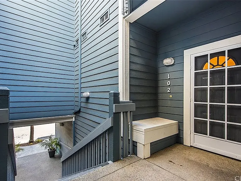 8182 Mainsail Dr #102 — Photo 8