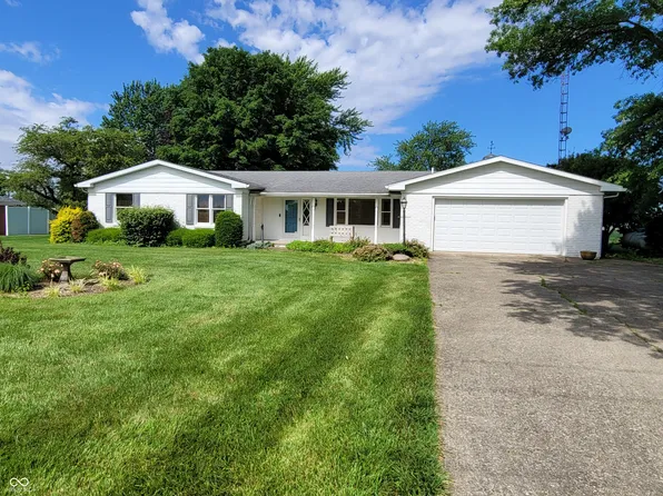 3733 N 150 E, Rushville, IN 46173