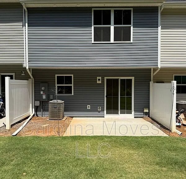 126 Fernside Ct — Photo 22