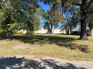 5313 E Admiral Blvd, Tulsa, OK 74115