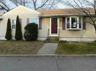 3 New Ct, Pawtucket, RI 02860