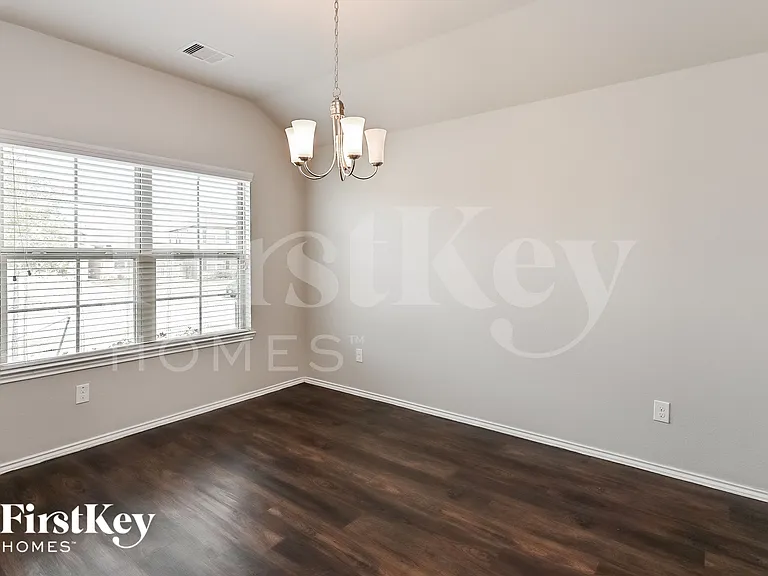 14005 Lake Crescent Dr — Photo 5