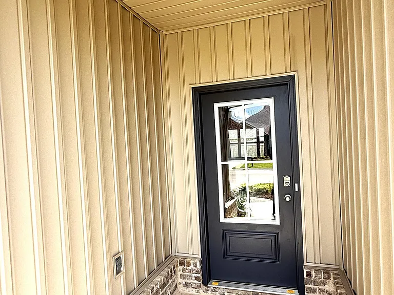 527 Vista Pointe Dr — Photo 2
