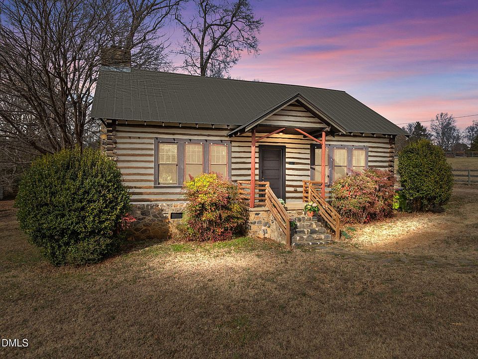 1st image of 4514 Erwin Rd
