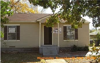 1st image of 2424 Jennings Ave