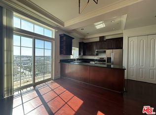 700 S Ardmore Ave #PENTHOUSE 4, Los Angeles, CA 90005
