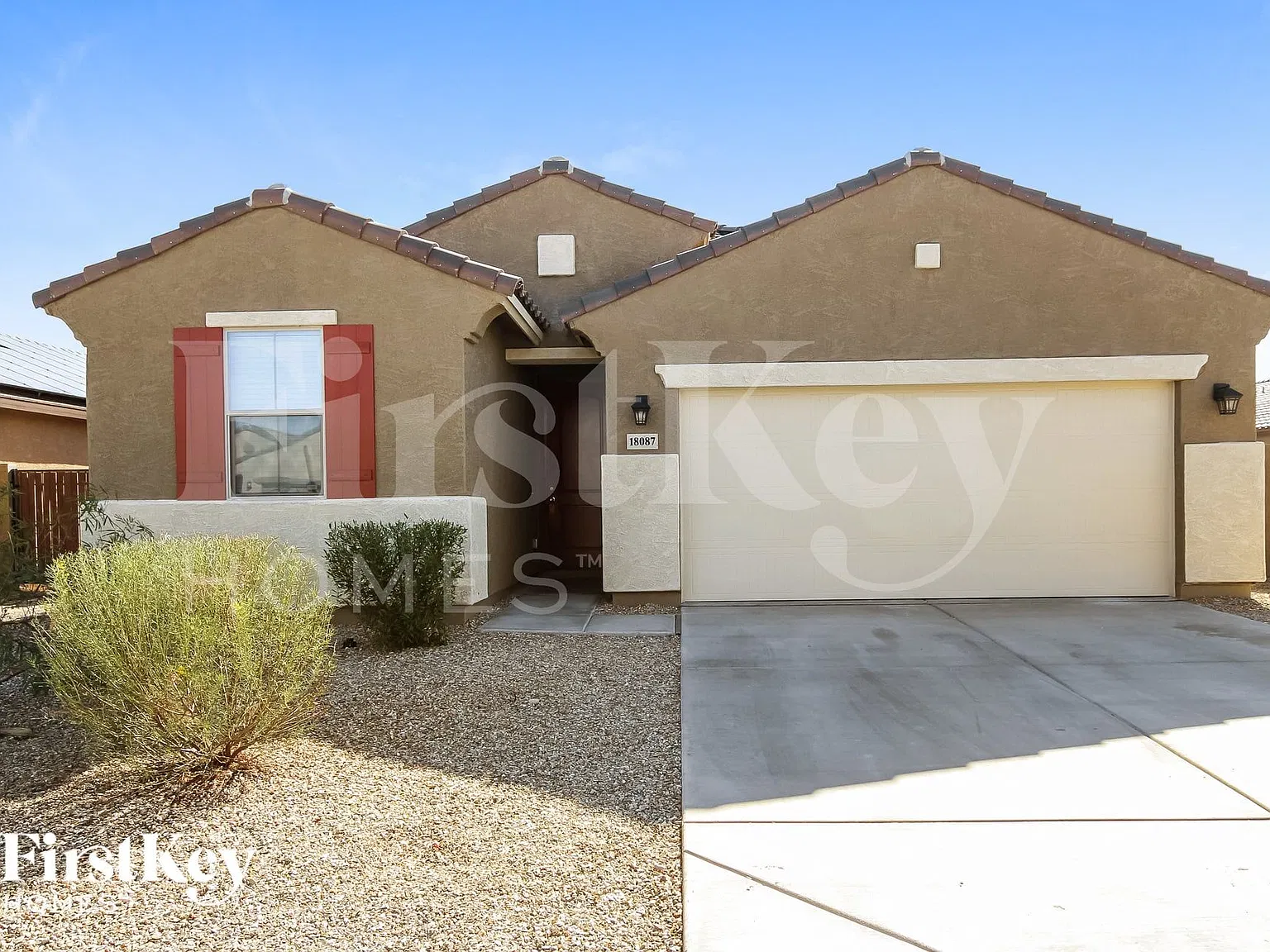4 bed, 2.0 bath, 1895 sqft, $2,125 — Photo 1