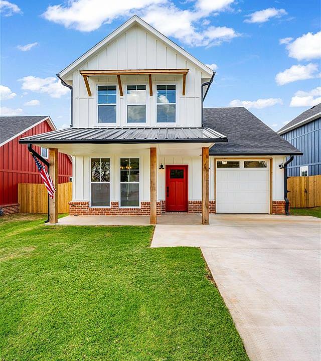 1st image of 910 4th St