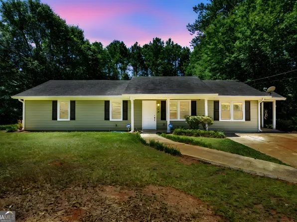 780 Navajo Trl, Covington, GA 30016
