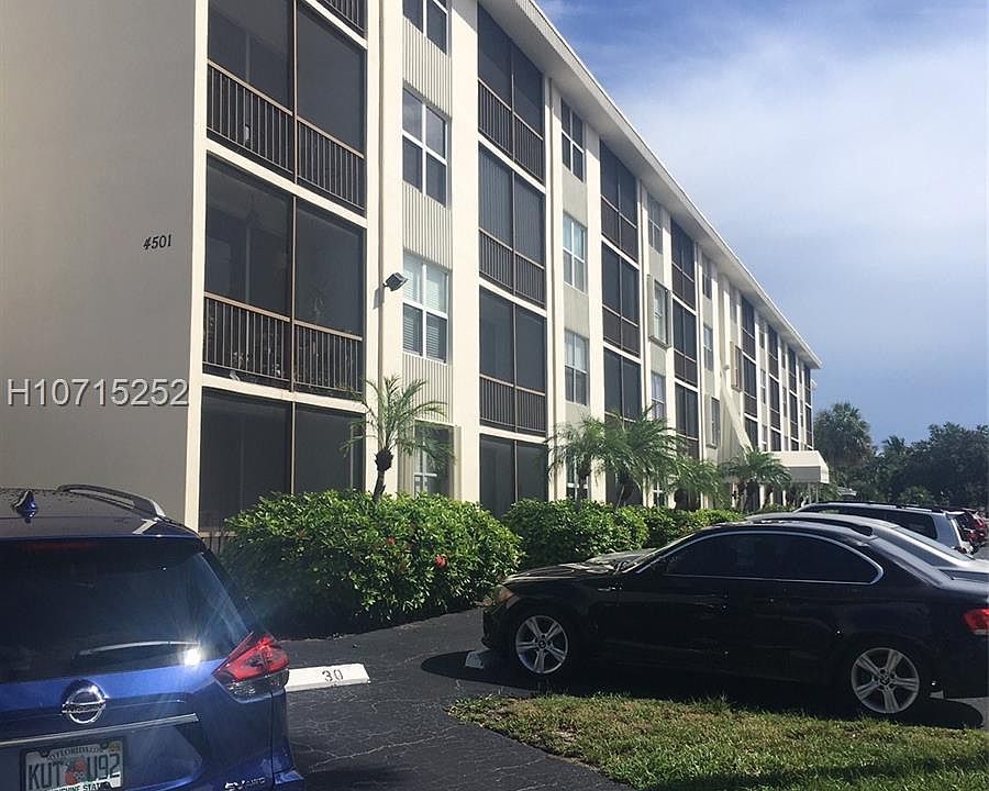 1st image of 4501 NE 21st Ave APT 209