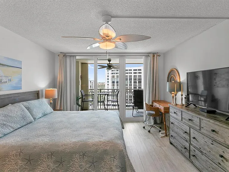 1430 Gulf Blvd #806 — Photo 24