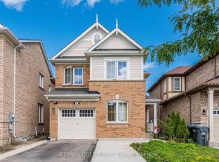 102 Leadenhall Rd, Brampton, ON L7A 4G9