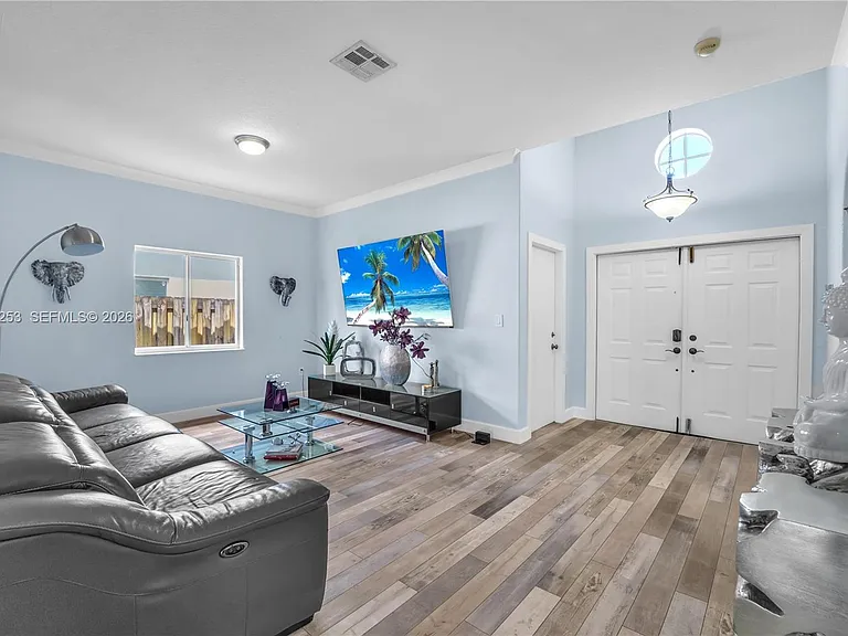 16266 SW 54th Ter — Photo 6