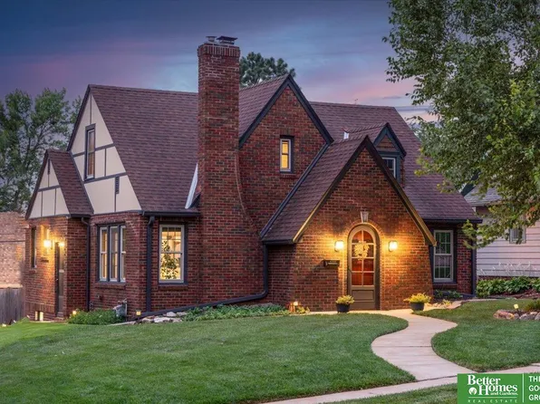 4501 Walnut St, Omaha, NE 68106