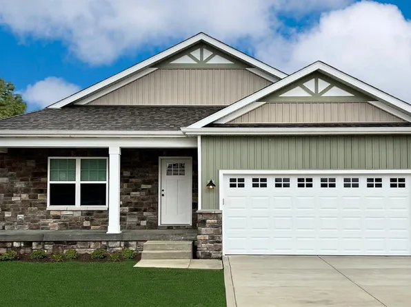 5062 Stephen Ln, Lowell, IN 46356