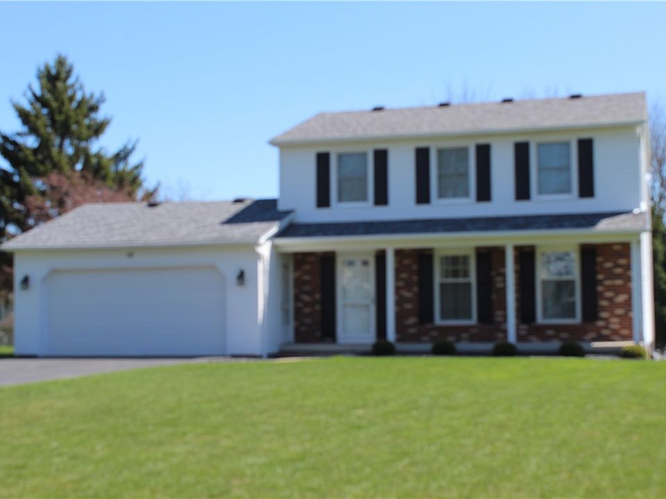 1st image of 10 Parnell Dr