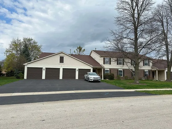 215 Brett Cir Unit B, Wauconda, IL 60084