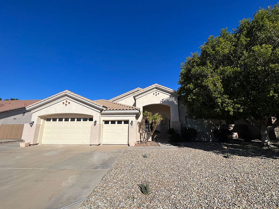 1st image of 8068 W Louise Dr