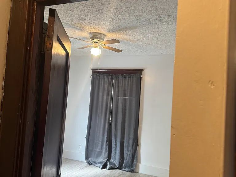 835 & 837 Allegheny Ave #1 — Photo 6