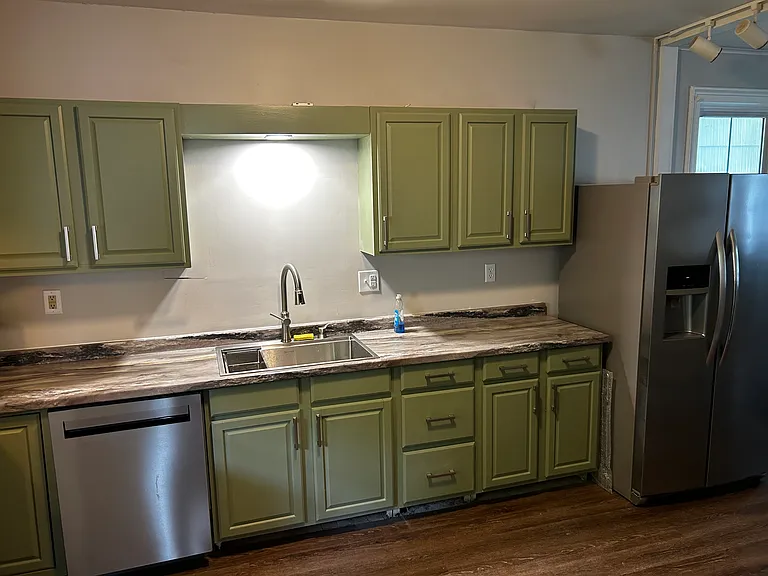 31 Maple Ave — Photo 4
