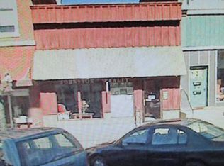 111 W Market St, Mount Carroll, IL 61053