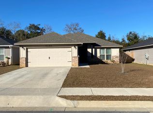 5125 Peach Dr, Pace, FL 32571